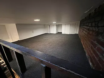 Rented by KNOCKKNOCK LLC