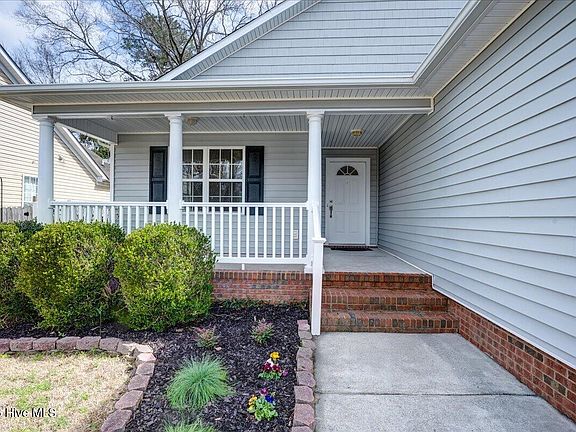 2nd image of 134 Meadow View Drive