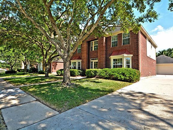 2nd image of 3418 Hansford Pl