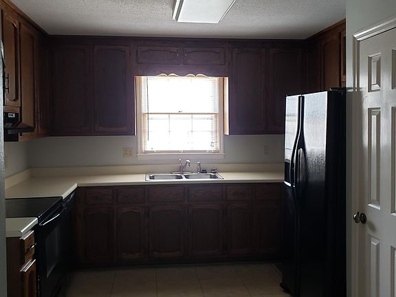 4th image of 427 N Court St #C