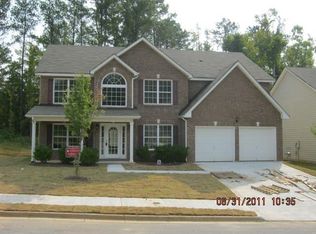 516 Ironstone Dr, Fairburn, GA 30213
