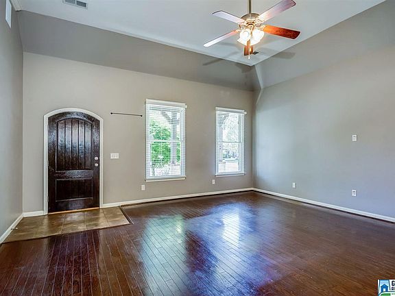 3rd image of 4508 Amberley Dr