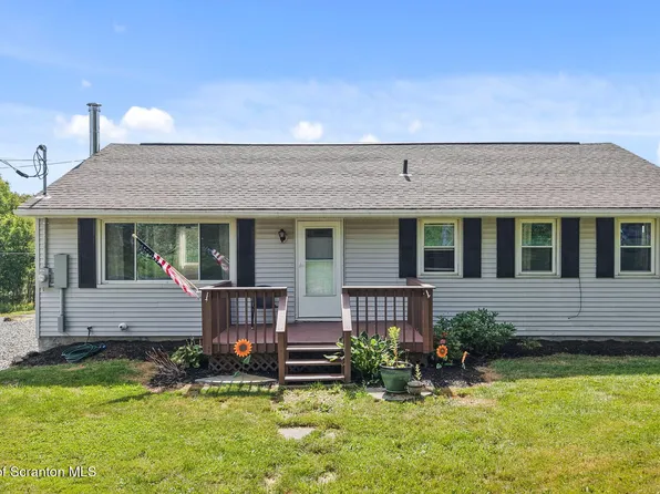 1068 Hobbs Rd, Thompson, PA 18465