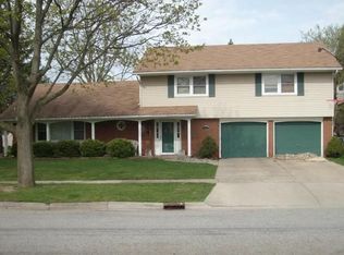 525 Luce Ave, Flushing, MI 48433