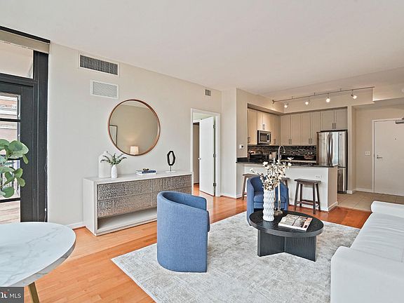 5th image of 437 New York Ave NW APT 802