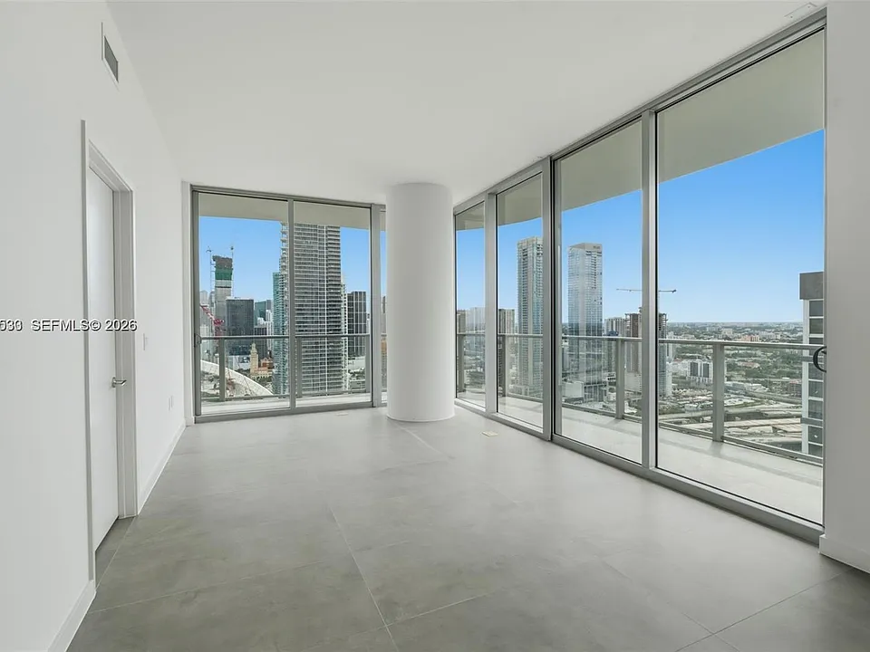 1400 Biscayne Blvd #2902
