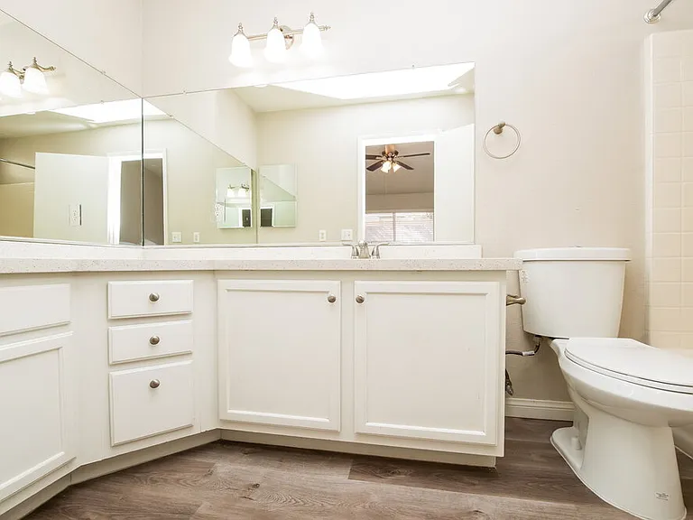 7728 Donald Nelson Ave — Photo 8