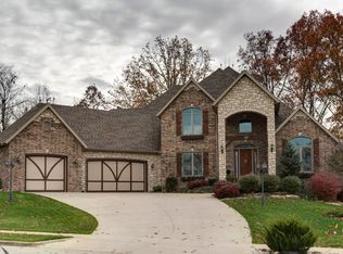 358 W Monarchwood Dr, Nixa, MO 65714