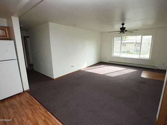 4th image of 728 N Bragaw St
