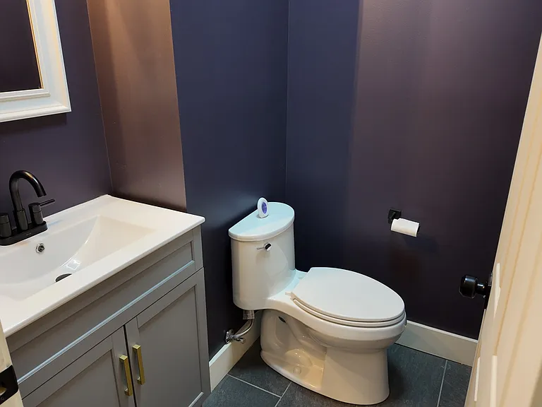 142 E Clifton Ave #2 — Photo 6