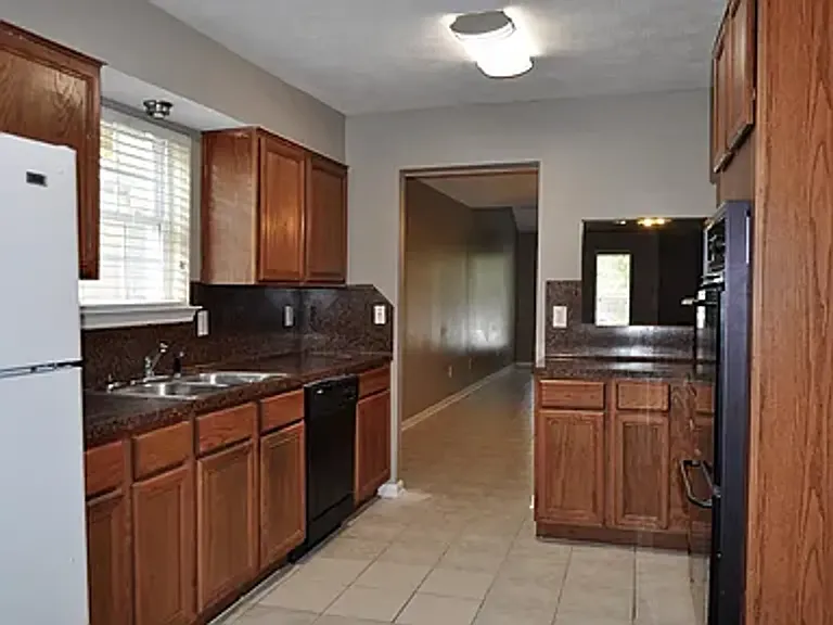 12418 Riva Ridge Ln — Photo 2