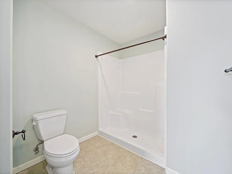 877 SE Anchor Ave #A — Photo 22