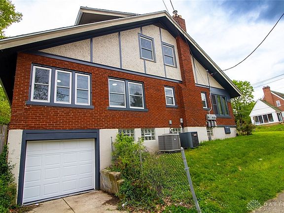 4th image of 858 Hermosa Ave