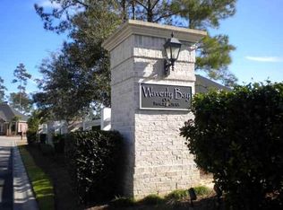 8 Grey Moss Rd, Murrells Inlet, SC 29576