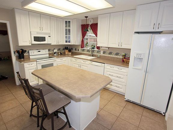 4th image of 4609 Golden Spike Ct