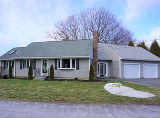8 Crest Ave, Lisbon, ME 04250