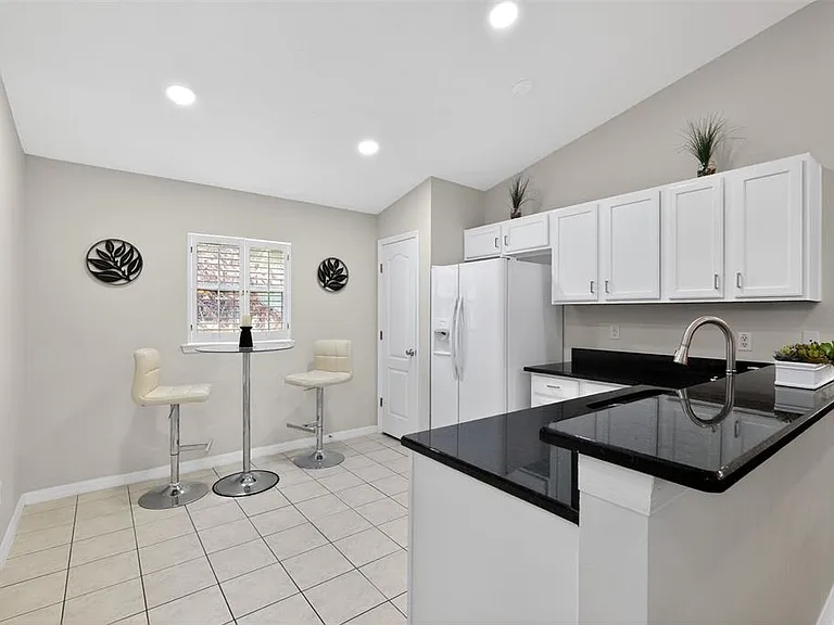 165 Scrub Jay Way — Photo 10