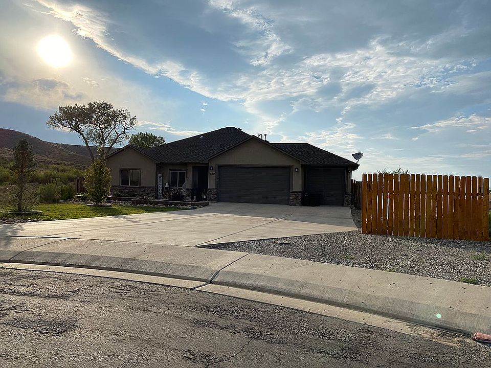 1st image of 109 Dry Creek Ct