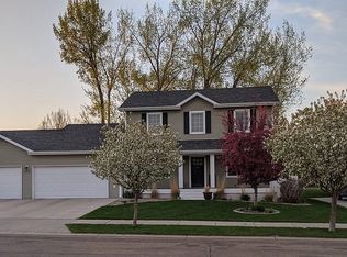 218 Marietta Dr, Bismarck, ND 58504
