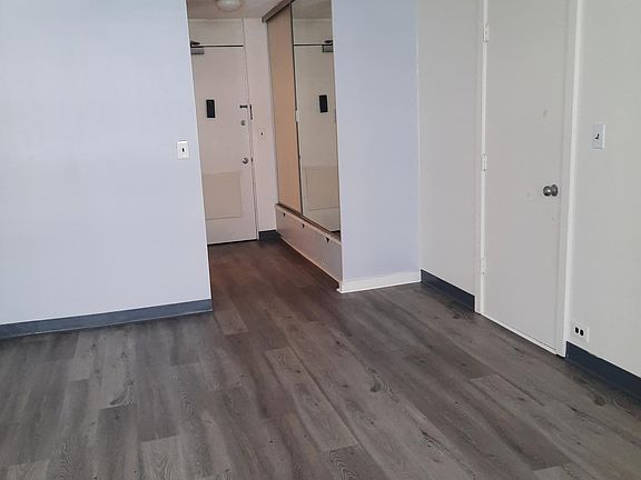 3rd image of 747 Amana St APT 513