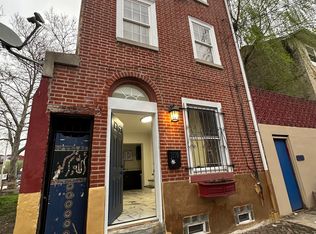 (Undisclosed Address), Philadelphia, PA 19122