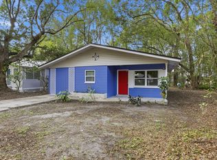 1325 NE 3rd Ave, Gainesville, FL 32641