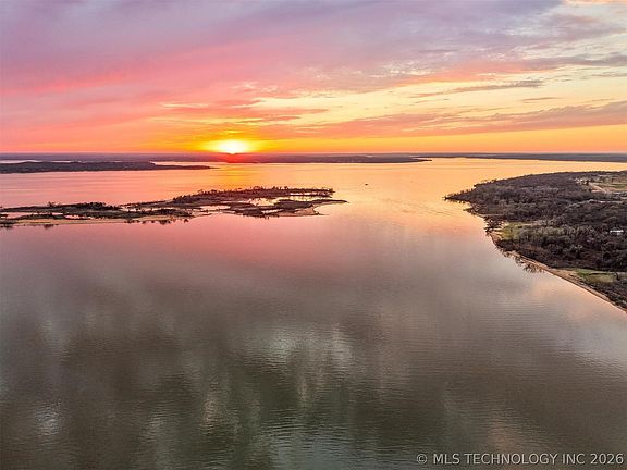 3rd image of 16131 Waters Rd