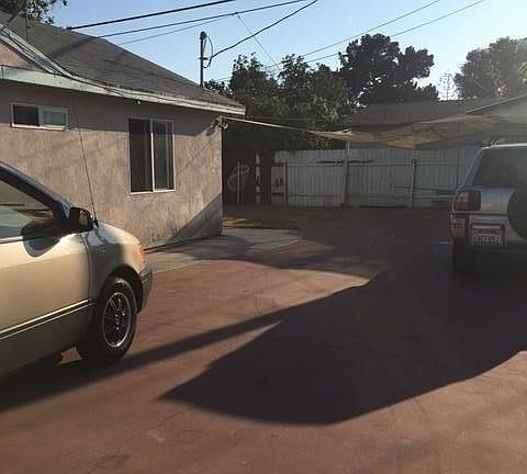 3rd image of 21107 Denker Ave