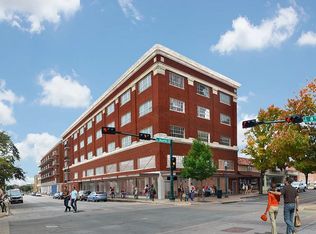 800 Austin Ave #402, Waco, TX 76701