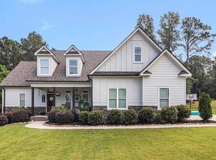 1091 Windsor Creek Dr, Madison, GA 30650