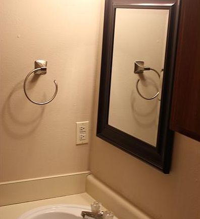 5th image of 220 Brooklyn Dr APT 9