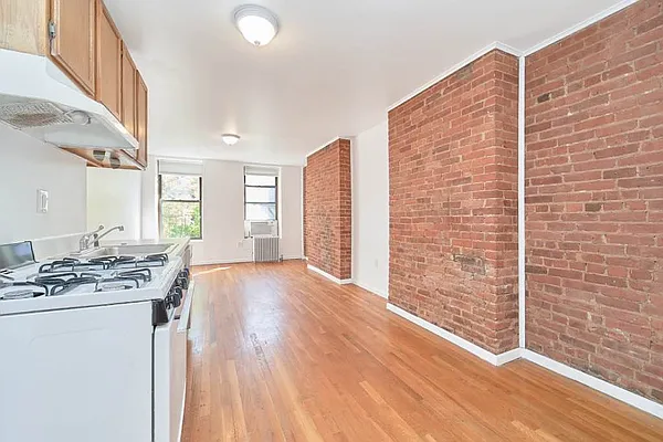 Rented by Living New York | media 11