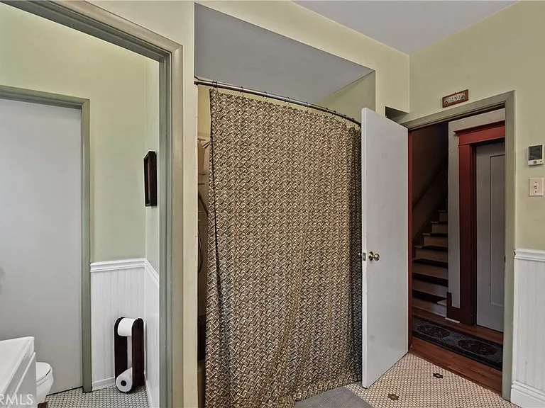 773 Orizaba Ave — Photo 24