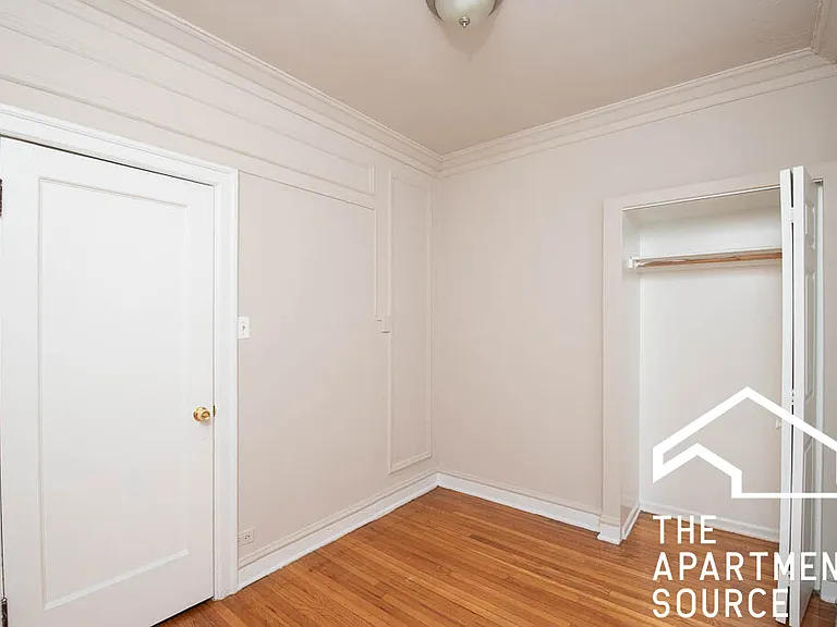 1365 W Estes Ave #1O — Photo 12