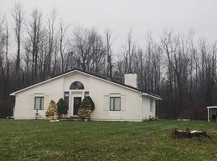 9442 Woods Rd, Bridgeport, NY 13030