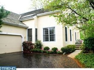 106 Atlee Cir, Berwyn, PA 19312