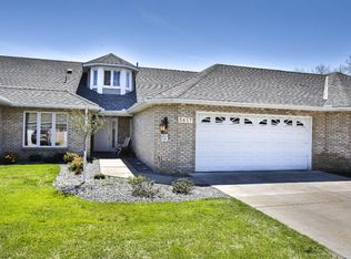 5627 Dunlap Ave, Shoreview, MN 55126