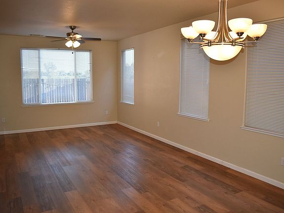 5th image of 1114 Villaggio Cir