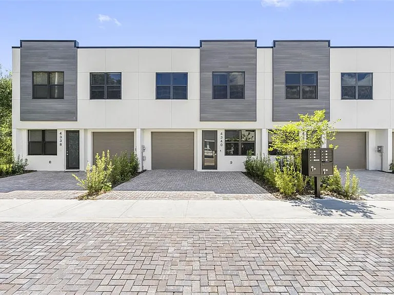 4338 Villa Alina Ct — Photo 1