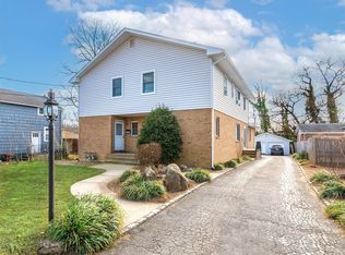 36 Avenue A, Port Washington, NY 11050