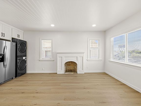 4th image of 3935 Louisiana St