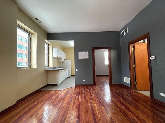 2nd image of 6433 W Grand Ave #2