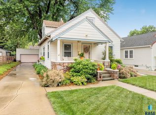 805 S West Ave, Sioux Falls, SD 57104