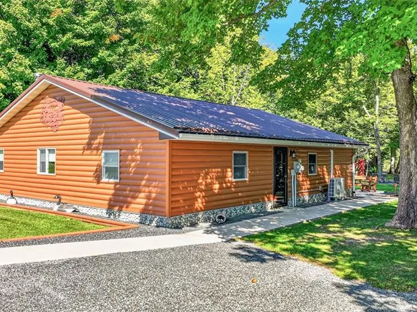 N5112 County Road G, Gilman, WI 54433