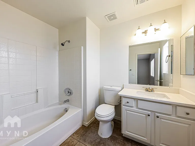 22027 W Pima St — Photo 13