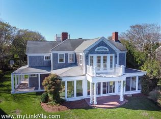 15 Cliff Rd, Nantucket, MA 02554