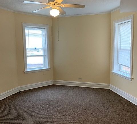 4th image of 6332 N Fairfield Ave APT 3