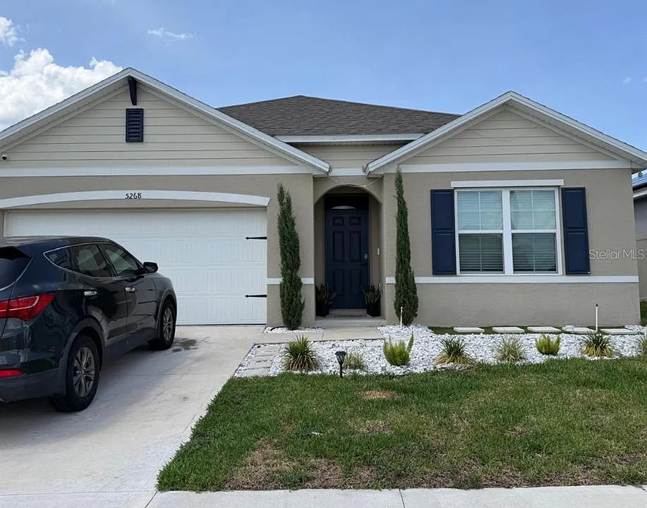 5268 Maddie Dr