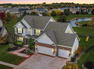6 Cedar Grove Ct, Savoy, IL 61874