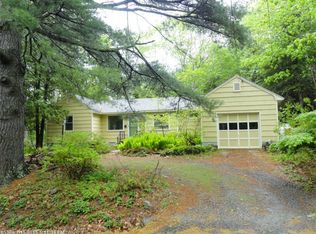 4 Strawberry Hill Rd, Bar Harbor, ME 04609